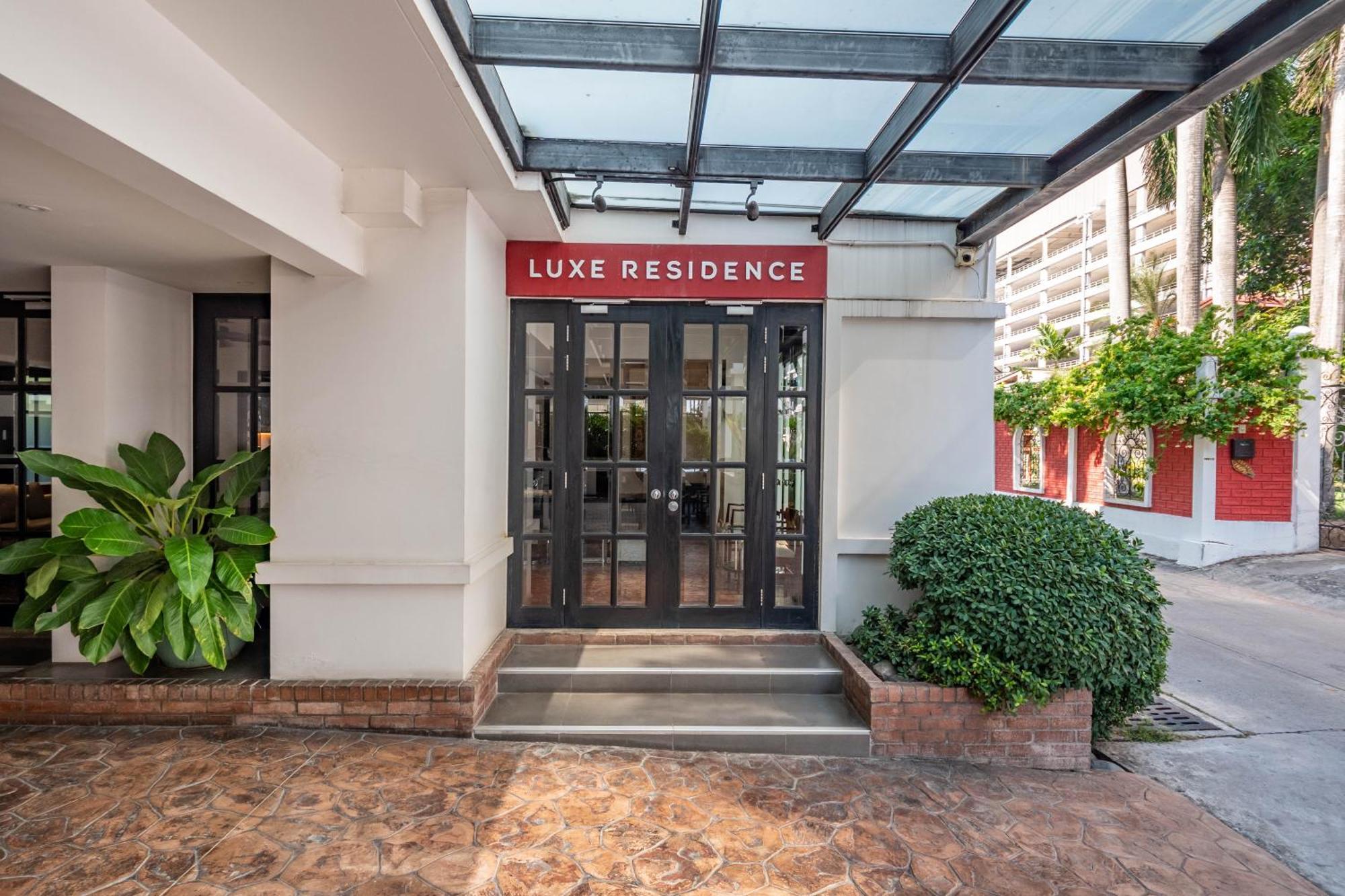 Luxe Residence Pattaya Extérieur photo